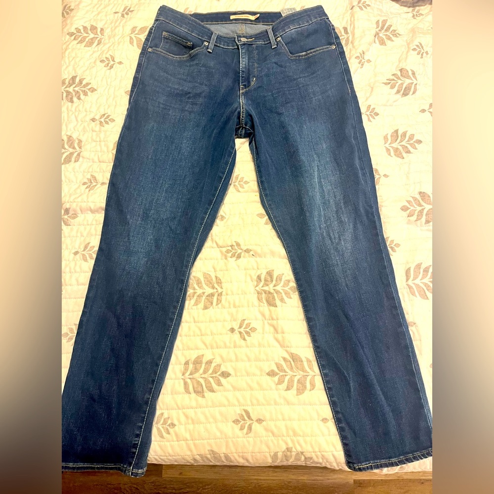 Levi’s 311 skinny jeans!